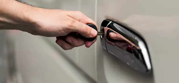 Why Choose Our Auto Locksmith Team in Fremont, NE?
